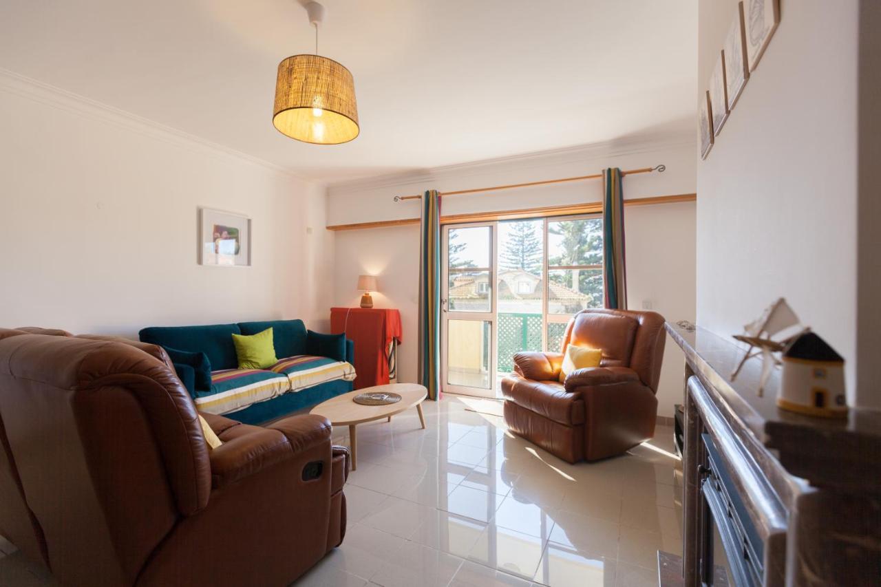 Flh Parede Family Flat With Balcony Exterior photo